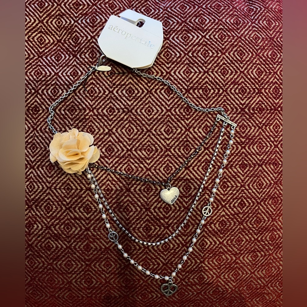 Triple layer necklace